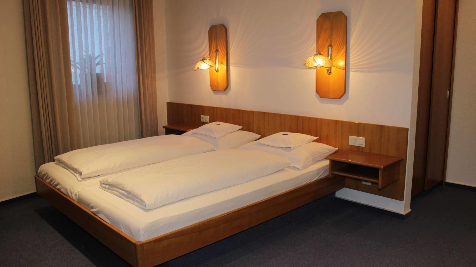 Gasthof Zur Krone Leidersbach Kültér fotó